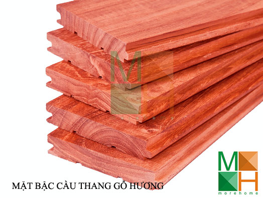  Mặt bậc cầu thang gỗ Hương